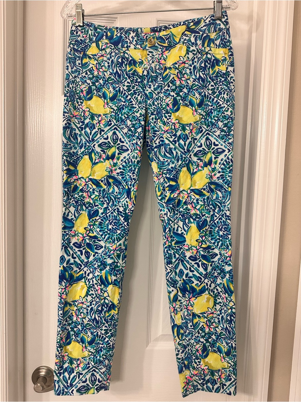Lilly Pulitzer Blue, Yellow & Pink Kelly Lemon-Print Ankle Pants